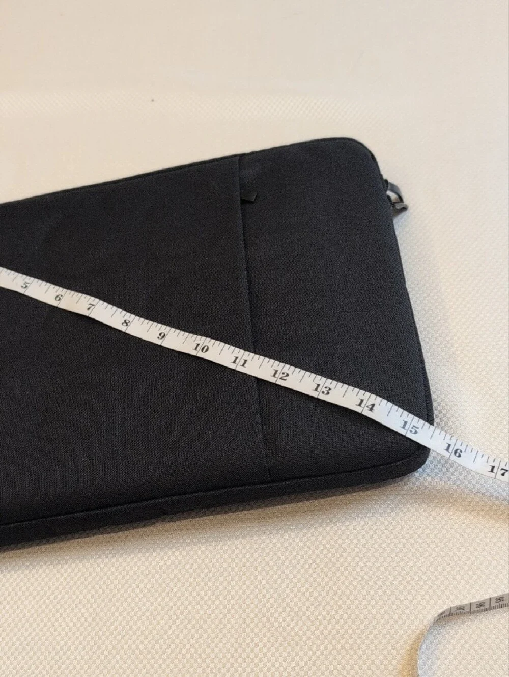 Black Tablet Sleeve Protective Case - Slim Zippered Sleeve